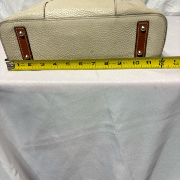 Dooney & Bourke Cream/Tan Pebbled Tote Shoulder Bag - Picture 9 of 15